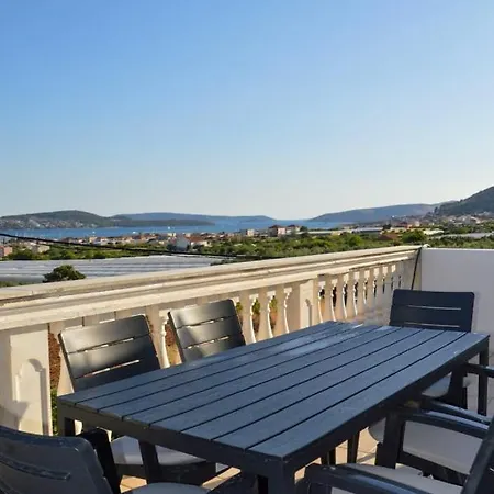 Blanka With A Beautiful View Of Apartmán *