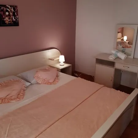 Blanka With A Beautiful View Of * Trogir