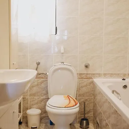 Blanka With A Beautiful View Of شقة