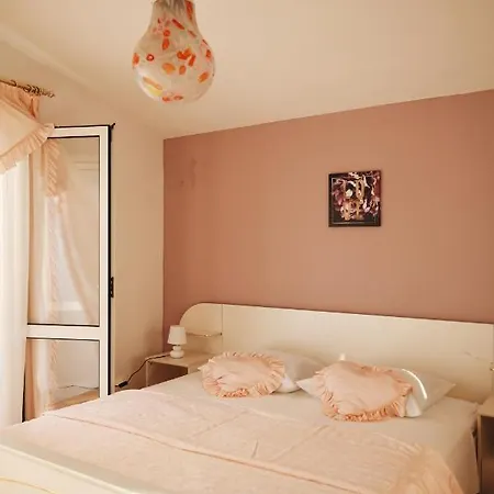 Blanka With A Beautiful View Of