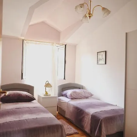 Apartment Blanka With A Beautiful View Of Trogir