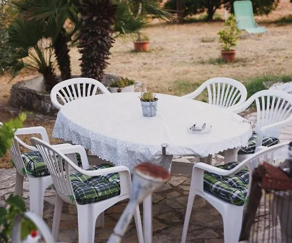 Blanka With A Beautiful View Of Appartement Trogir