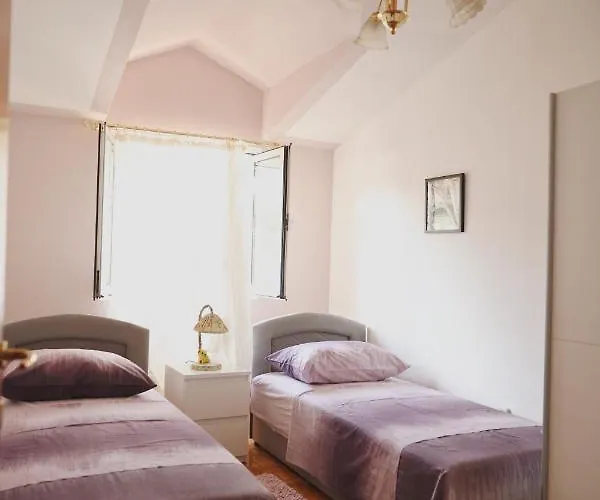 Appartement Blanka With A Beautiful View Of Trogir