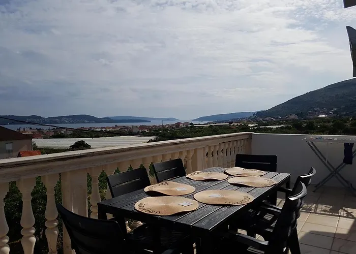 Blanka With A Beautiful View Of